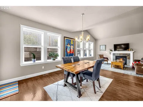 19256 SW Cedarview Lane Beaverton OR 97007