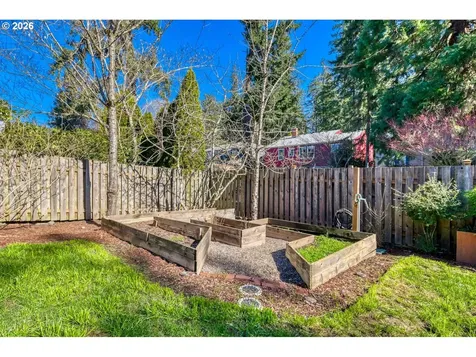 4667 Exeter Street West Linn OR 97068