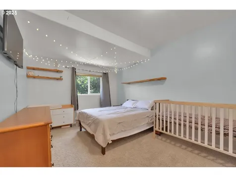 660 River Loop 1 Eugene OR 97404