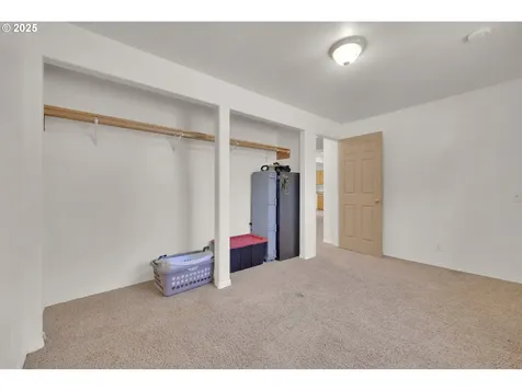 660 River Loop 1 Eugene OR 97404