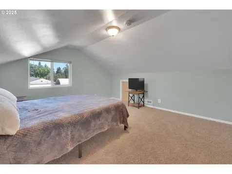 660 River Loop 1 Eugene OR 97404