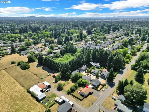 660 River Loop 1 Eugene OR 97404