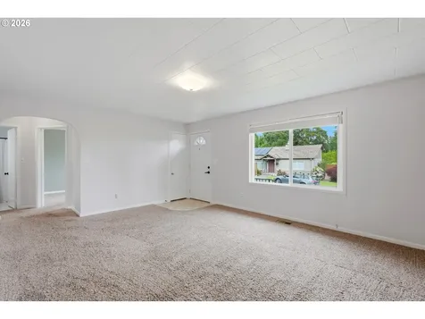 303 Trail Street Gaston OR 97119
