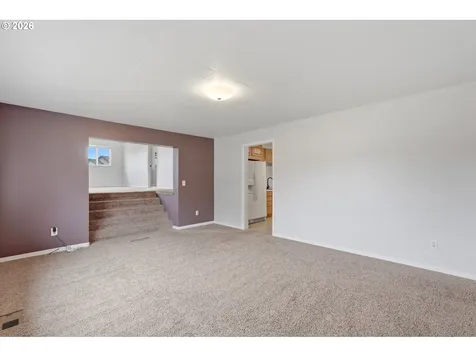 303 Trail Street Gaston OR 97119