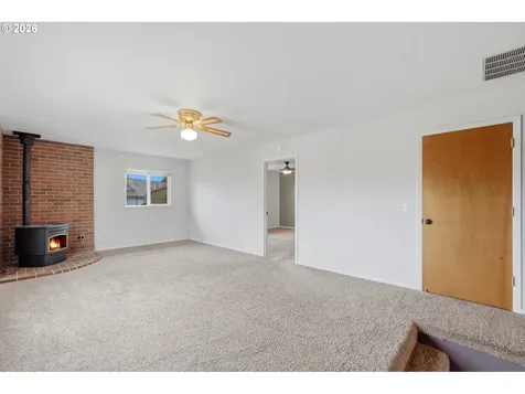 303 Trail Street Gaston OR 97119