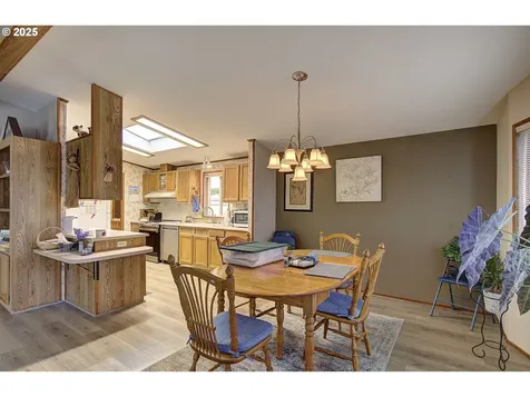 17401 SE 39th Street Vancouver WA 98683