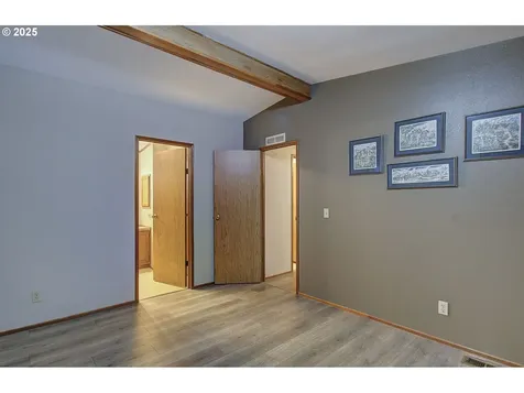17401 SE 39th Street Vancouver WA 98683
