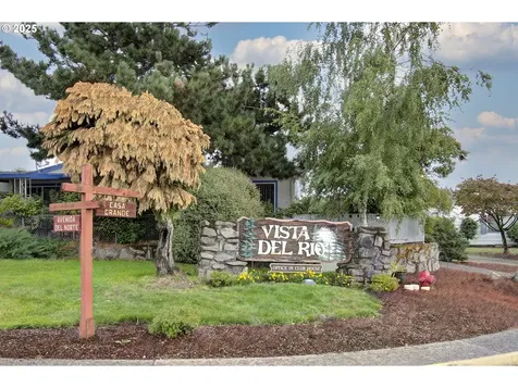 17401 SE 39th Street Vancouver WA 98683