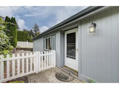 17401 SE 39th Street Vancouver WA 98683