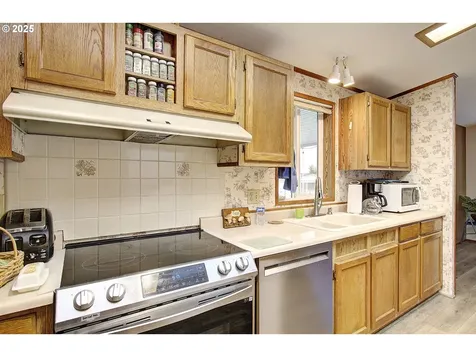 17401 SE 39th Street Vancouver WA 98683