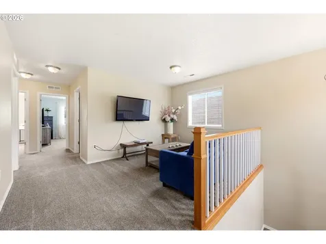 518 W 12th Way La Center WA 98629