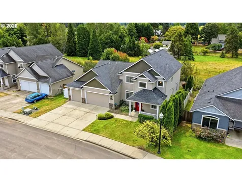 518 W 12th Way La Center WA 98629