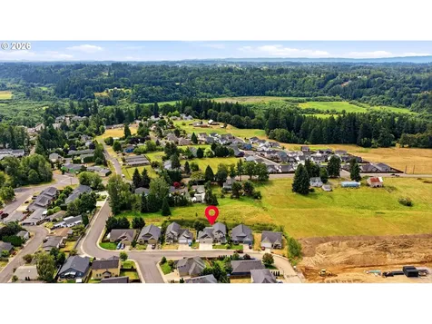 518 W 12th Way La Center WA 98629