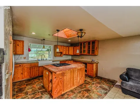 74430 Laurel Wood Road Rainier OR 97048