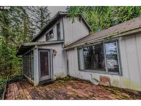 74430 Laurel Wood Road Rainier OR 97048