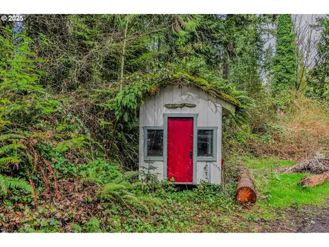 74430 Laurel Wood Road Rainier OR 97048