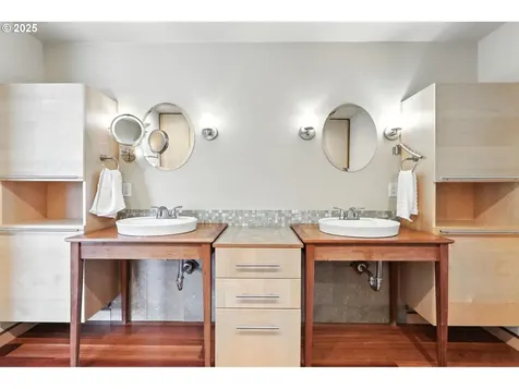 16289 NW Mission Oaks Drive Beaverton OR 97006