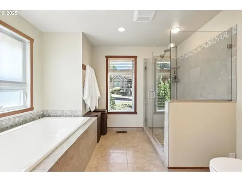 16289 NW Mission Oaks Drive Beaverton OR 97006