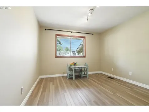16289 NW Mission Oaks Drive Beaverton OR 97006