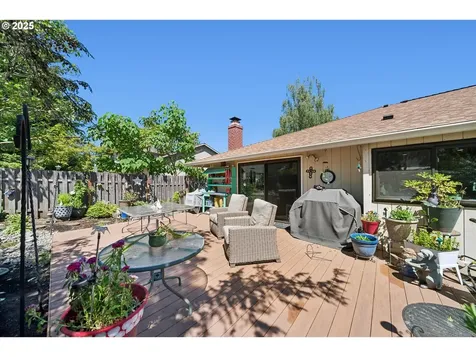 11820 SW Reid Court Beaverton OR 97008