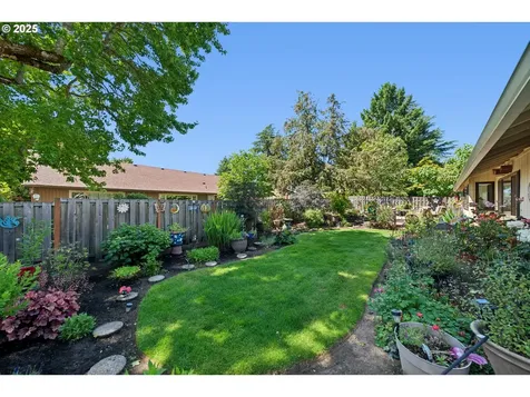 11820 SW Reid Court Beaverton OR 97008