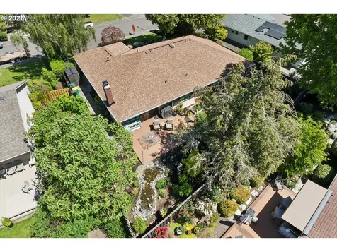 11820 SW Reid Court Beaverton OR 97008