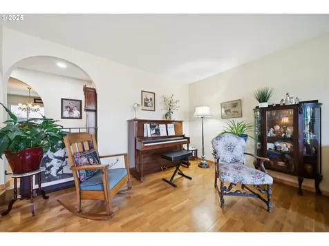 11820 SW Reid Court Beaverton OR 97008