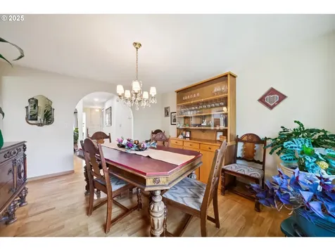 11820 SW Reid Court Beaverton OR 97008