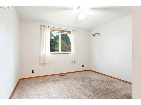 4425 Panther Court NE Keizer OR 97303