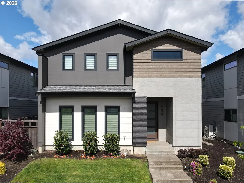 16625 SE Pleasant Valley Parkway Happy Valley OR 97086