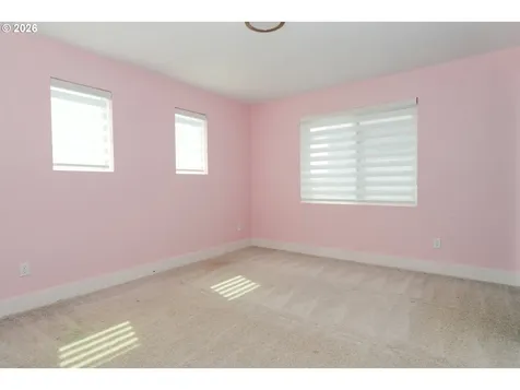 16625 SE Pleasant Valley Parkway Happy Valley OR 97086