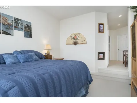 5922 SW Cupola Drive South Beach OR 97366