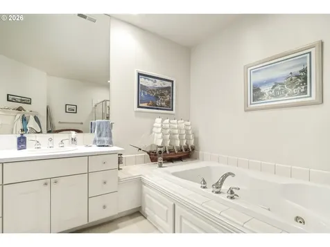 5922 SW Cupola Drive South Beach OR 97366