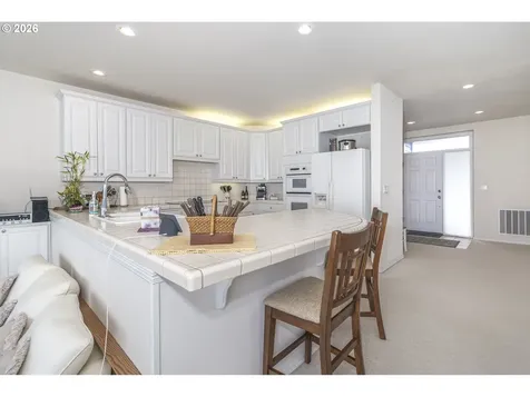 5922 SW Cupola Drive South Beach OR 97366