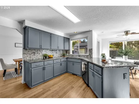 6707 NE 65th Avenue Vancouver WA 98661