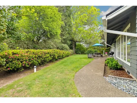 1820 NW Arcadia Court Beaverton OR 97006
