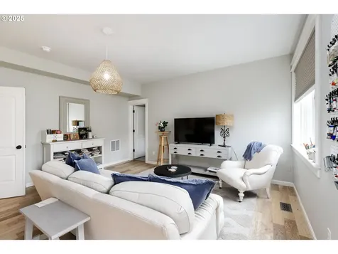 3636 Landis Street West Linn OR 97068