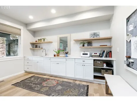 3636 Landis Street West Linn OR 97068