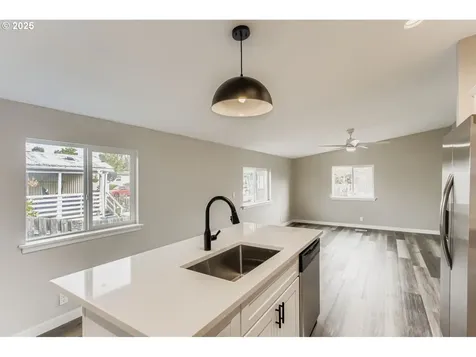 25800 SE Eagle Creek Road Eagle Creek OR 97022