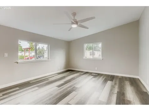 25800 SE Eagle Creek Road Eagle Creek OR 97022