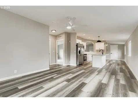 25800 SE Eagle Creek Road Eagle Creek OR 97022