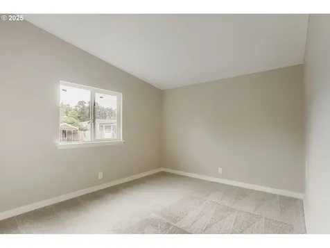 25800 SE Eagle Creek Road Eagle Creek OR 97022