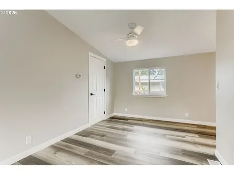 25800 SE Eagle Creek Road Eagle Creek OR 97022