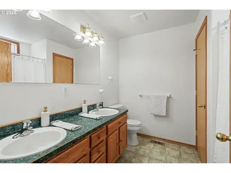 740 SE Lacey Street Sheridan OR 97378