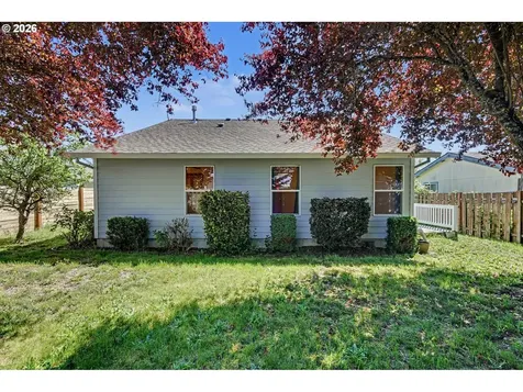 740 SE Lacey Street Sheridan OR 97378
