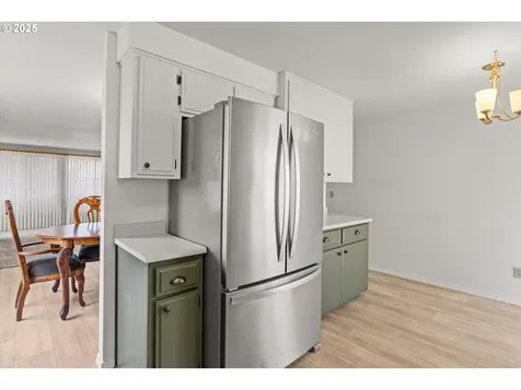 904 NW Carol Drive Grants Pass OR 97526