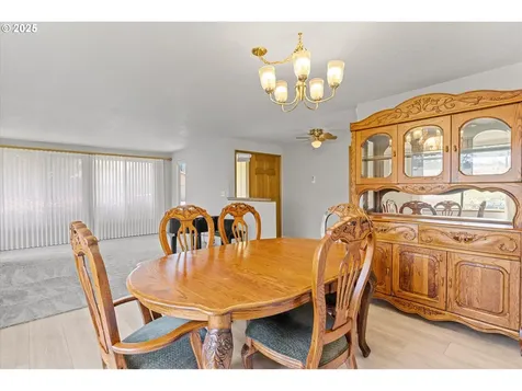 904 NW Carol Drive Grants Pass OR 97526