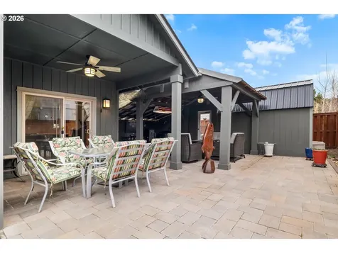 442 SE Pioneer Drive Prineville OR 97754