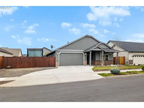 442 SE Pioneer Drive Prineville OR 97754
