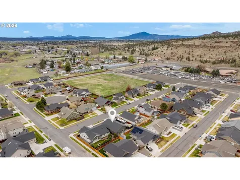 442 SE Pioneer Drive Prineville OR 97754
